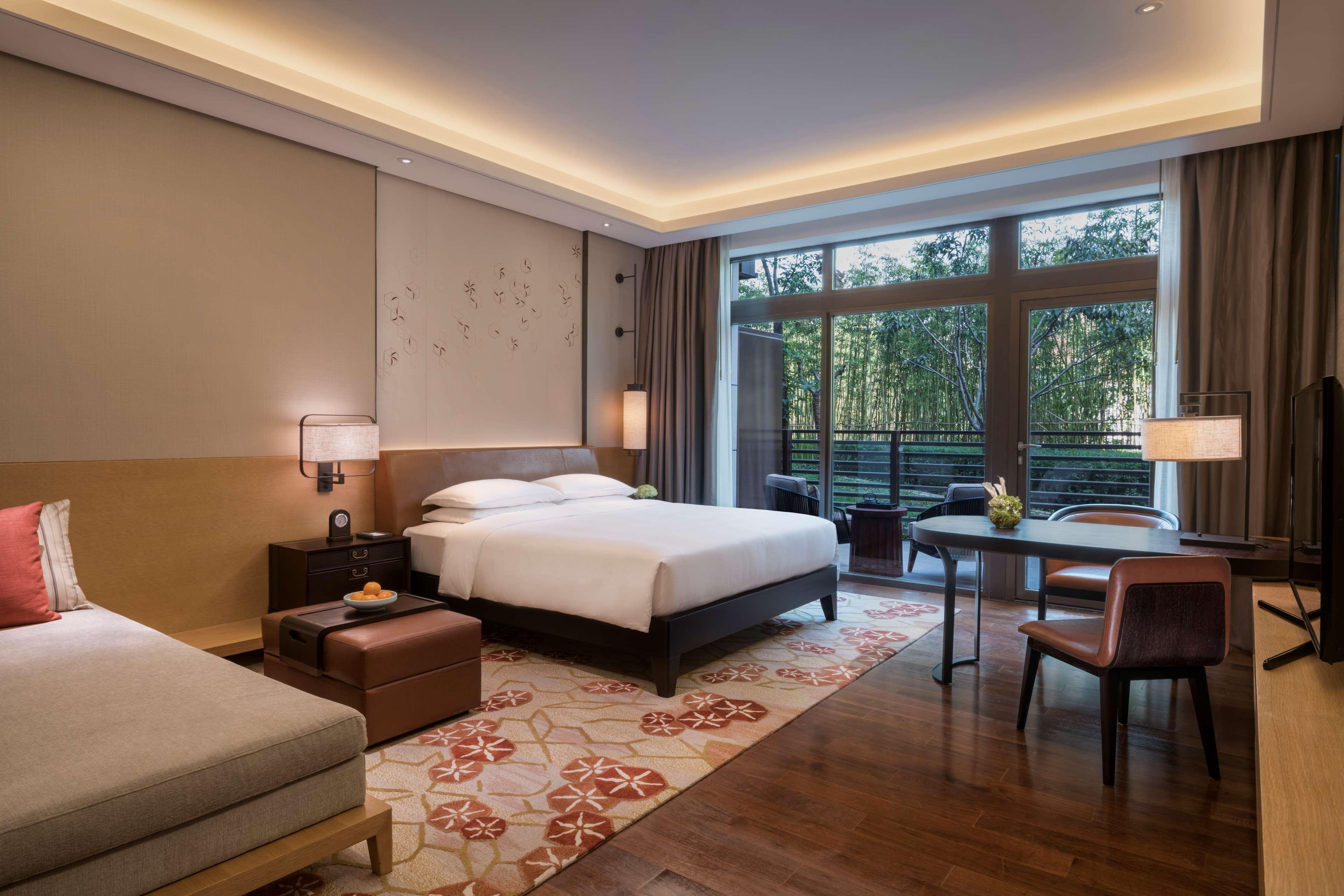 Отель Hyatt Regency Xi'An Сиань Экстерьер фото
